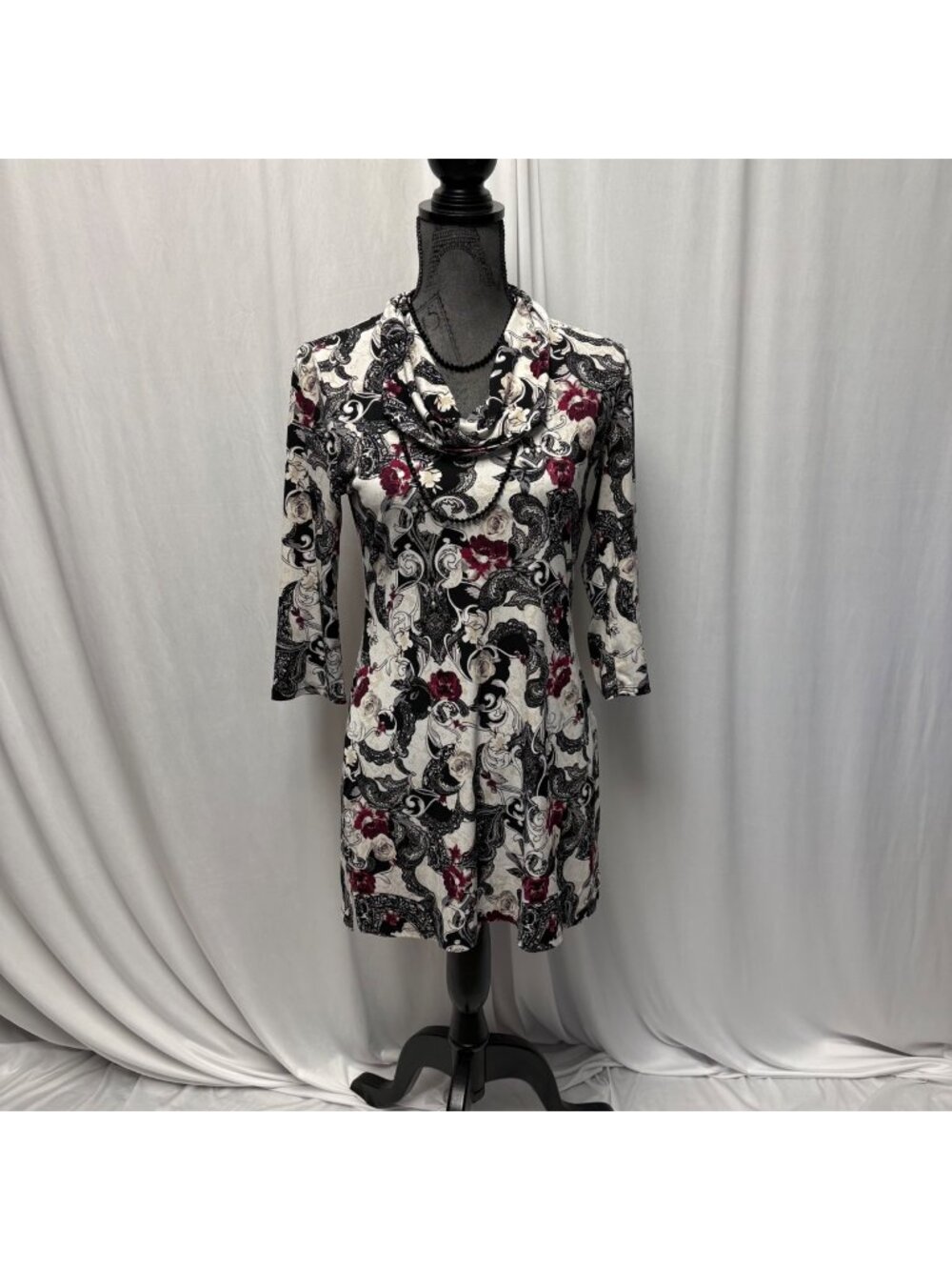 White House Black Market Cowl Neck Tunic Top Womens Size Small Floral Paisley